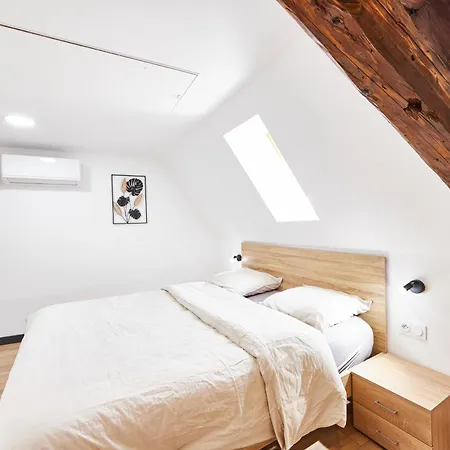 Διαμέρισμα Th 202 4 Pieces En Duplex Au 2eme Etage Pour 7 Personnes *